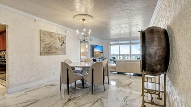 3000 S Ocean Dr, Unit 920 in Hollywood, FL - Foto de edificio - Building Photo