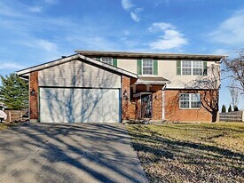 6334 Tara Brooke Ct in Hamilton, OH - Building Photo