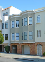 36-38 Cervantes Blvd in San Francisco, CA - Building Photo - Building Photo