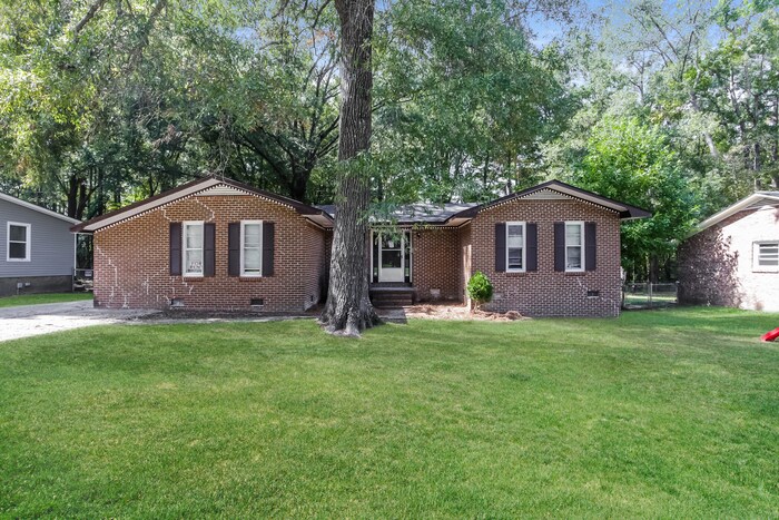 436 Harleston Rd in Irmo, SC - Building Photo