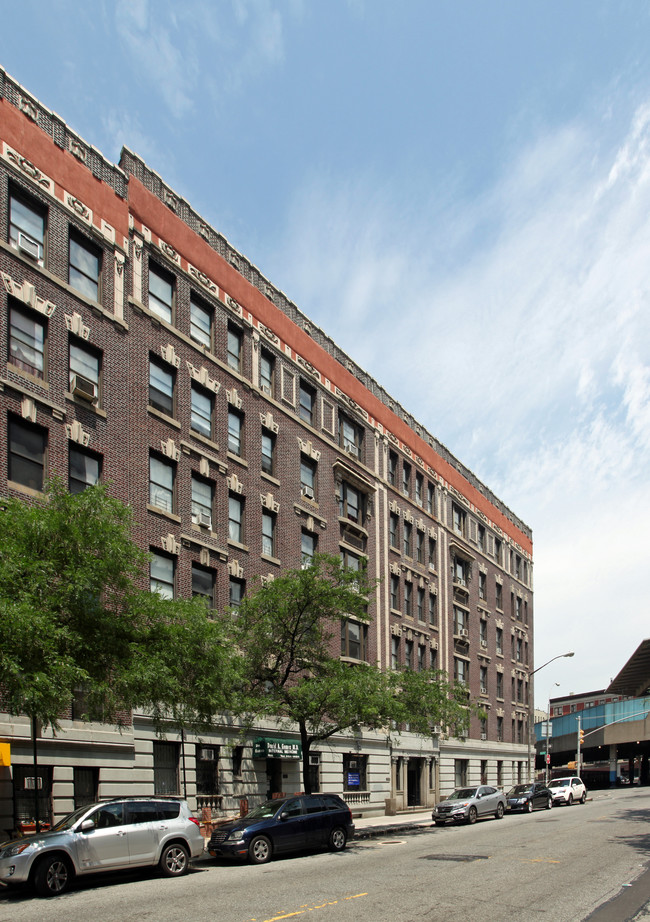 Belle Court in New York, NY - Foto de edificio - Building Photo