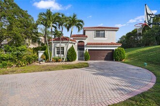 4601 NW 121st Ave in Coral Springs, FL - Building Photo - Building Photo