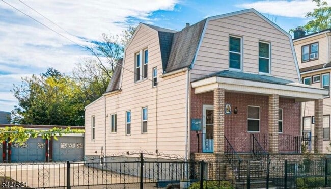 property at 5 Norwood Ave