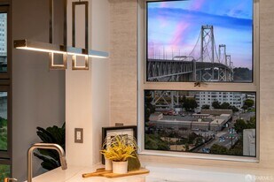301 Bryant St in San Francisco, CA - Building Photo