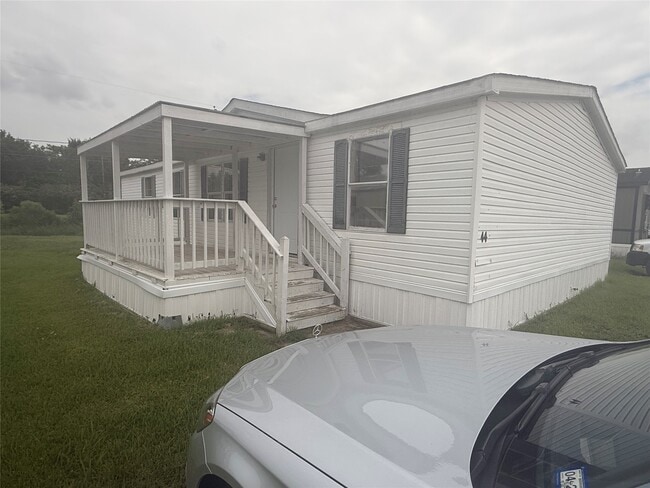 property at 2021 N Battlebell Rd