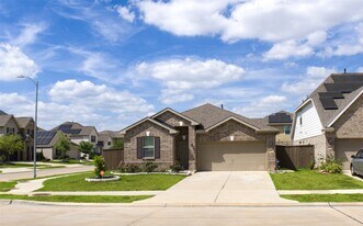24238 Golden Fallow Dr in Katy, TX - Building Photo