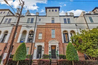 1818 Dart St in Houston, TX - Building Photo - Building Photo