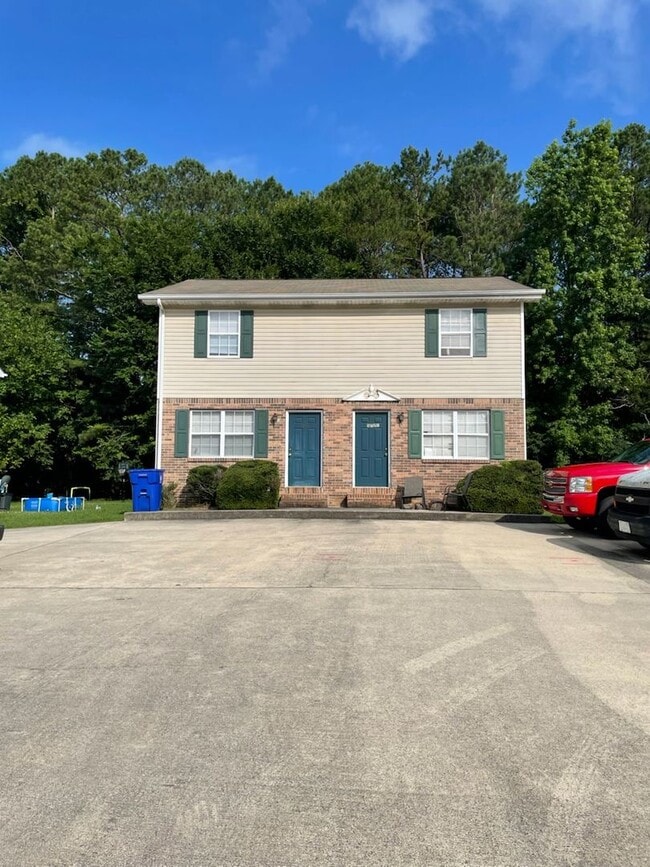 property at 5719-5721 Mouse Creek Rd NW