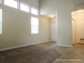 191 Mountainside Dr in Henderson, NV - Building Photo - Building Photo