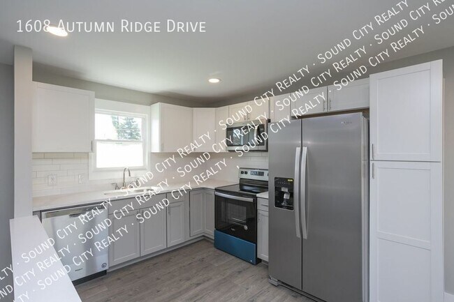 1608 Autumn Ridge Dr in Nashville, TN - Building Photo - Building Photo