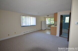 5 Chester St, Unit 27 in Cambridge, MA - Building Photo