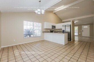 714 Valley Hill Dr in Brandon, FL - Building Photo - Building Photo