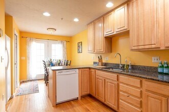 47 Alder St in Waltham, MA - Building Photo - Building Photo