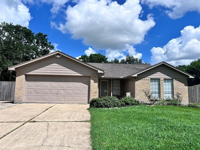 property at 1007 Killarney Ave