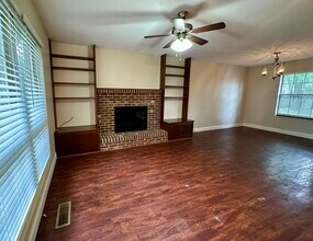 1812 Sedgewick Dr in Knoxville, TN - Building Photo - Building Photo