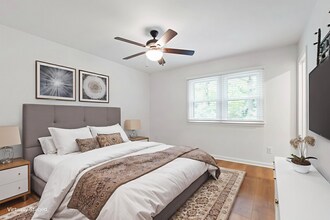 5935 Dixon Dr in Raleigh, NC - Building Photo - Building Photo