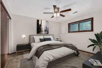 1458 S Nicolet Rd in Appleton, WI - Building Photo - Building Photo