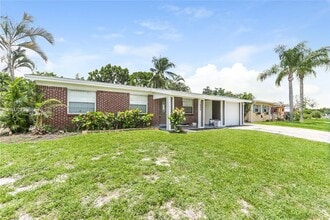 3626 Everglades Rd in Palm Beach Gardens, FL - Building Photo - Building Photo