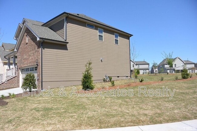 249 Tilth St in Cary, NC - Building Photo - Building Photo