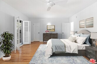 329 N Swall Dr in Beverly Hills, CA - Foto de edificio - Building Photo