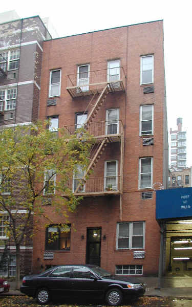 336 E 87th St in New York, NY - Building Photo