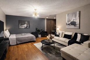 2531 Christine Dr in Kissimmee, FL - Building Photo