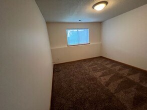 1212 37th Ave S in Moorhead, MN - Building Photo - Building Photo