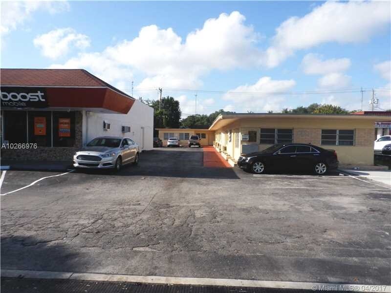 6300 Miramar Pkwy in Miramar, FL - Building Photo