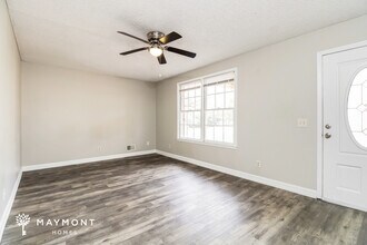 301 Maid Stone Rd in Irmo, SC - Building Photo - Building Photo