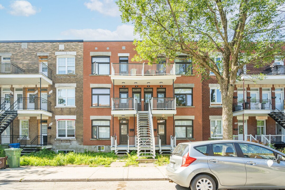 296-306 6E Av in Montréal, QC - Building Photo