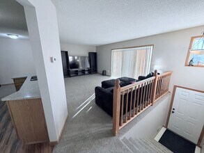 14285 Hibiscus Ct in Apple Valley, MN - Building Photo - Building Photo