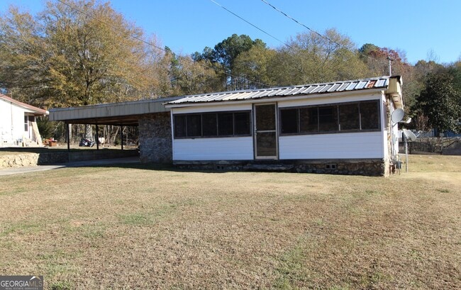property at 2058 Kingston Hwy