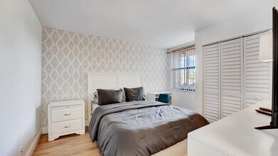 955 Dotterel Rd, Unit 2103 in Delray Beach, FL - Foto de edificio - Building Photo