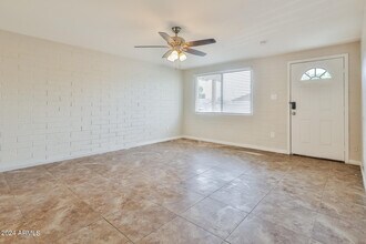 7416 W Glenrosa Ave in Phoenix, AZ - Building Photo - Building Photo