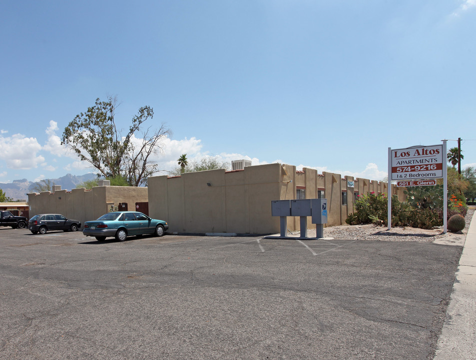 Los Altos Apartments in Tucson, AZ - Foto de edificio