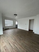 1150 NE Lake St in Pullman, WA - Foto de edificio - Building Photo