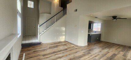 5410 Silver Poplar Ln in Elk Grove, CA - Building Photo - Building Photo