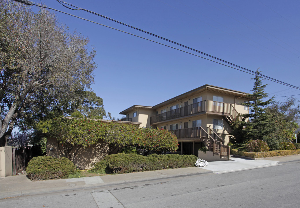 498 Park Ave in Monterey, CA - Foto de edificio