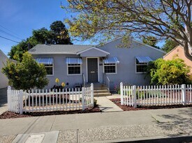 111 Florence St in Sunnyvale, CA - Building Photo