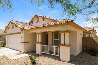 15137 W Buchanan St in Goodyear, AZ - Building Photo - Building Photo