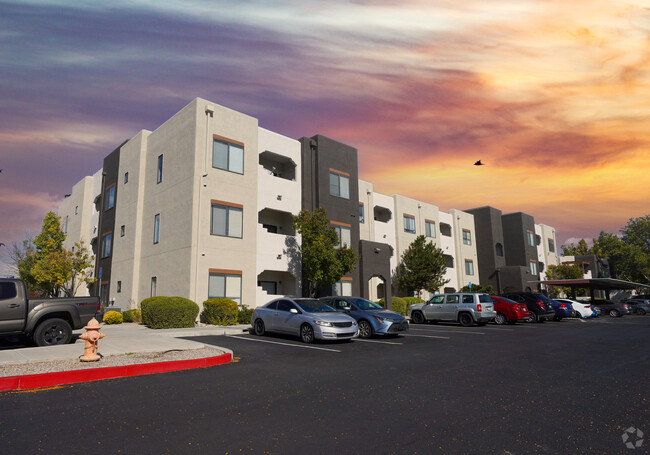 The Aubry in Albuquerque, NM - Foto de edificio - Building Photo