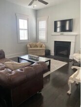 1928 Springwood Dr in Wilmington, NC - Building Photo - Building Photo