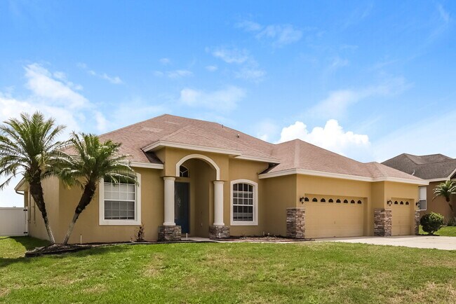 property at 5630 Vintage View Ave