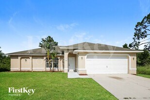 315 Dill Ave in Lehigh Acres, FL - Building Photo