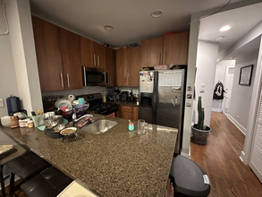 4228 N Whipple St, Unit 1W in Chicago, IL - Foto de edificio - Building Photo