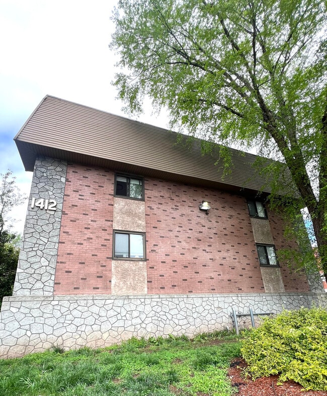 property at 1412 East St