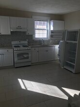 19 Coral Ave in Winthrop, MA - Building Photo - Building Photo
