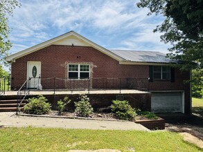 97 Big Spring Brow Rd in Horton, AL - Building Photo - Building Photo