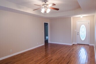 3669 S Naples Ct in Clarksville, TN - Building Photo - Building Photo