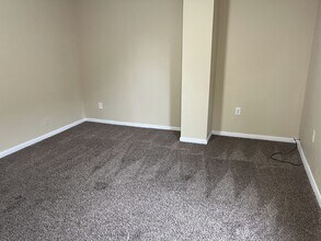 342 W 21st St, Unit 3 in Erie, PA - Building Photo - Building Photo